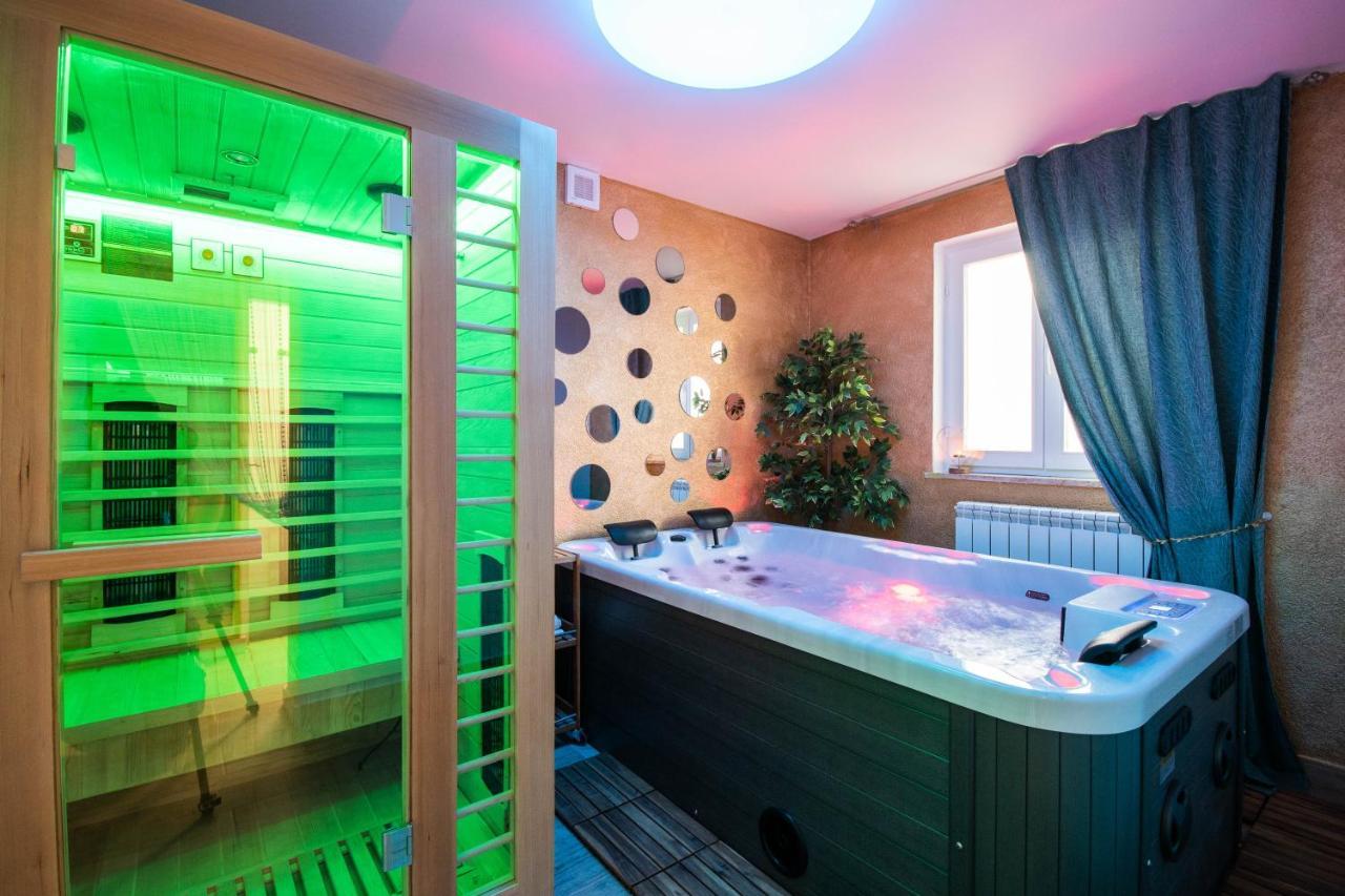 Wellness Studio D'Or - Exclusive New Apartment With Whirlpool, Sauna, Sunny Terrace, Private Parking Πόρετς Εξωτερικό φωτογραφία