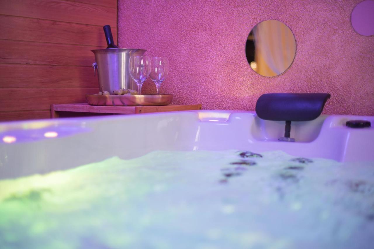 Wellness Studio D'Or - Exclusive New Apartment With Whirlpool, Sauna, Sunny Terrace, Private Parking Πόρετς Εξωτερικό φωτογραφία