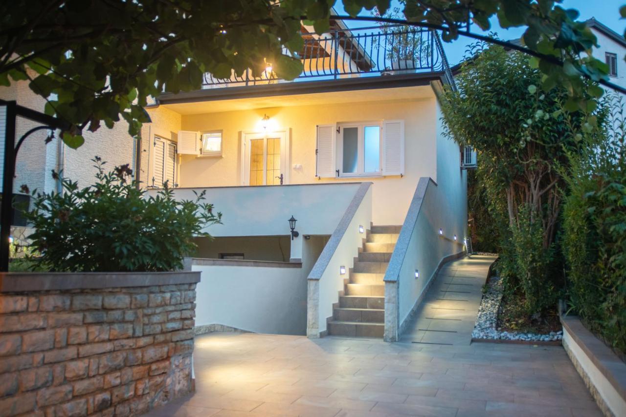 Wellness Studio D'Or - Exclusive New Apartment With Whirlpool, Sauna, Sunny Terrace, Private Parking Πόρετς Εξωτερικό φωτογραφία