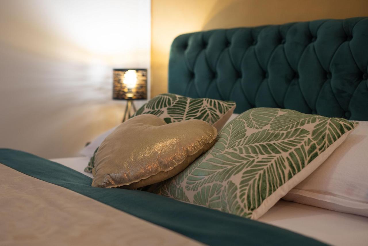 Wellness Studio D'Or - Exclusive New Apartment With Whirlpool, Sauna, Sunny Terrace, Private Parking Πόρετς Εξωτερικό φωτογραφία